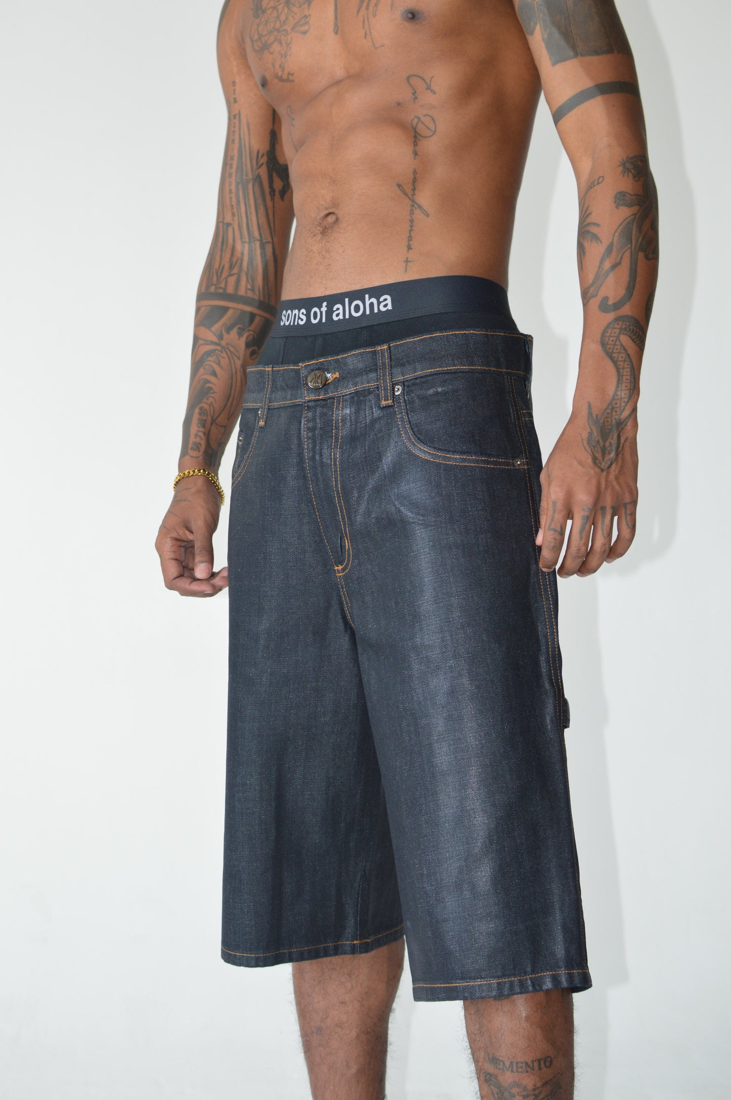 WAX CARPENTER SHORTS
