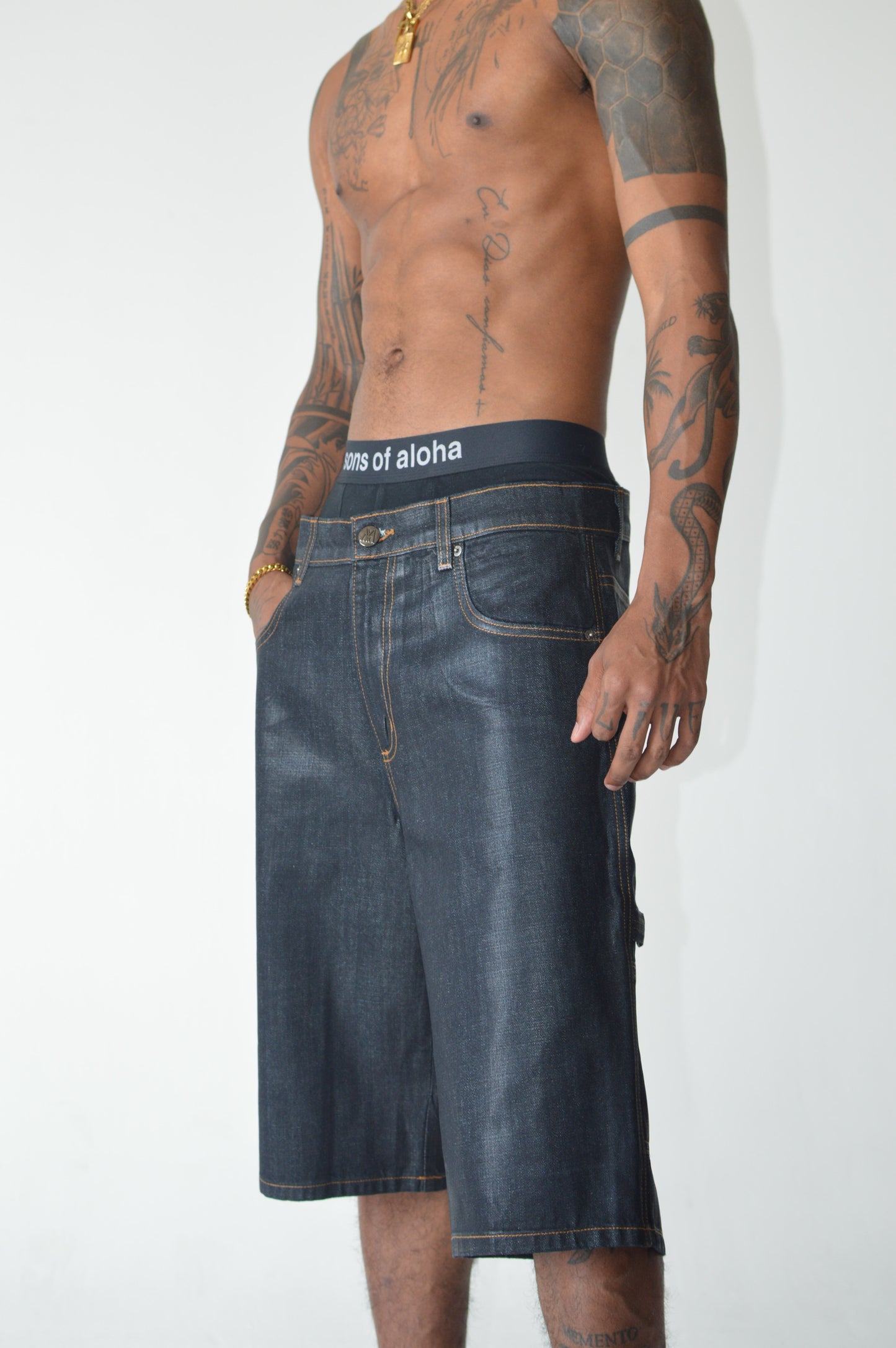 WAX CARPENTER SHORTS